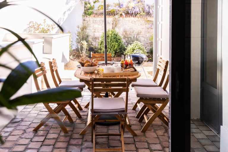 Terrasse Maison cote village